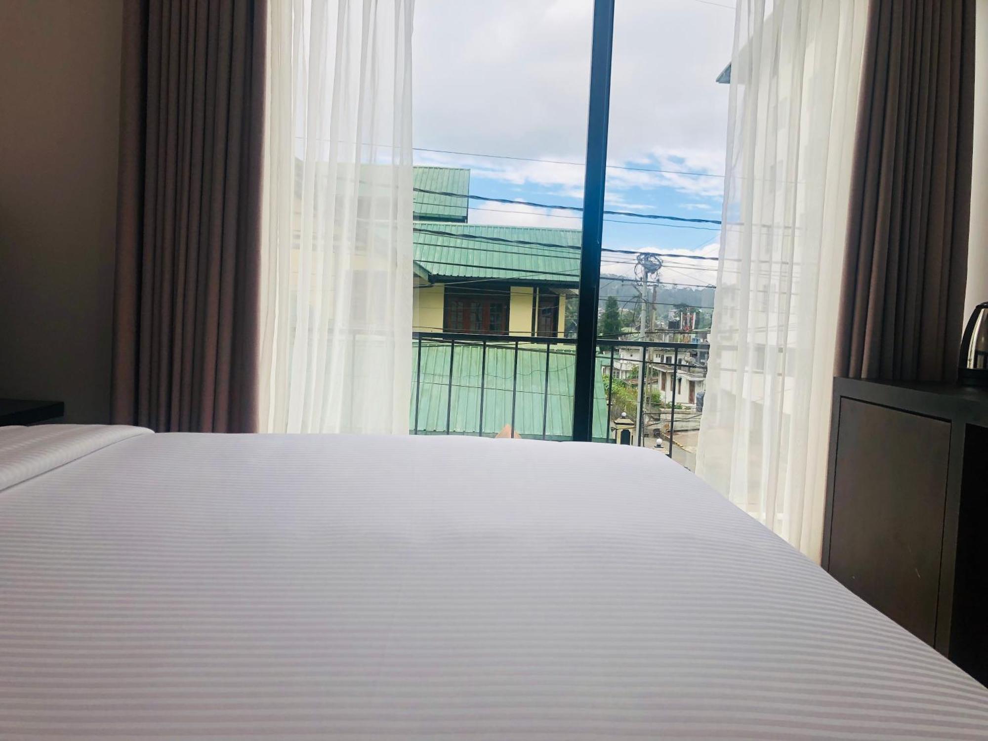 R21 Nuwara Eliya Hotel Luaran gambar