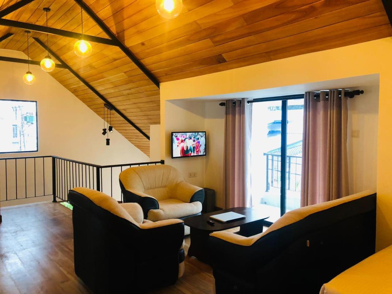 R21 Nuwara Eliya Hotel Luaran gambar