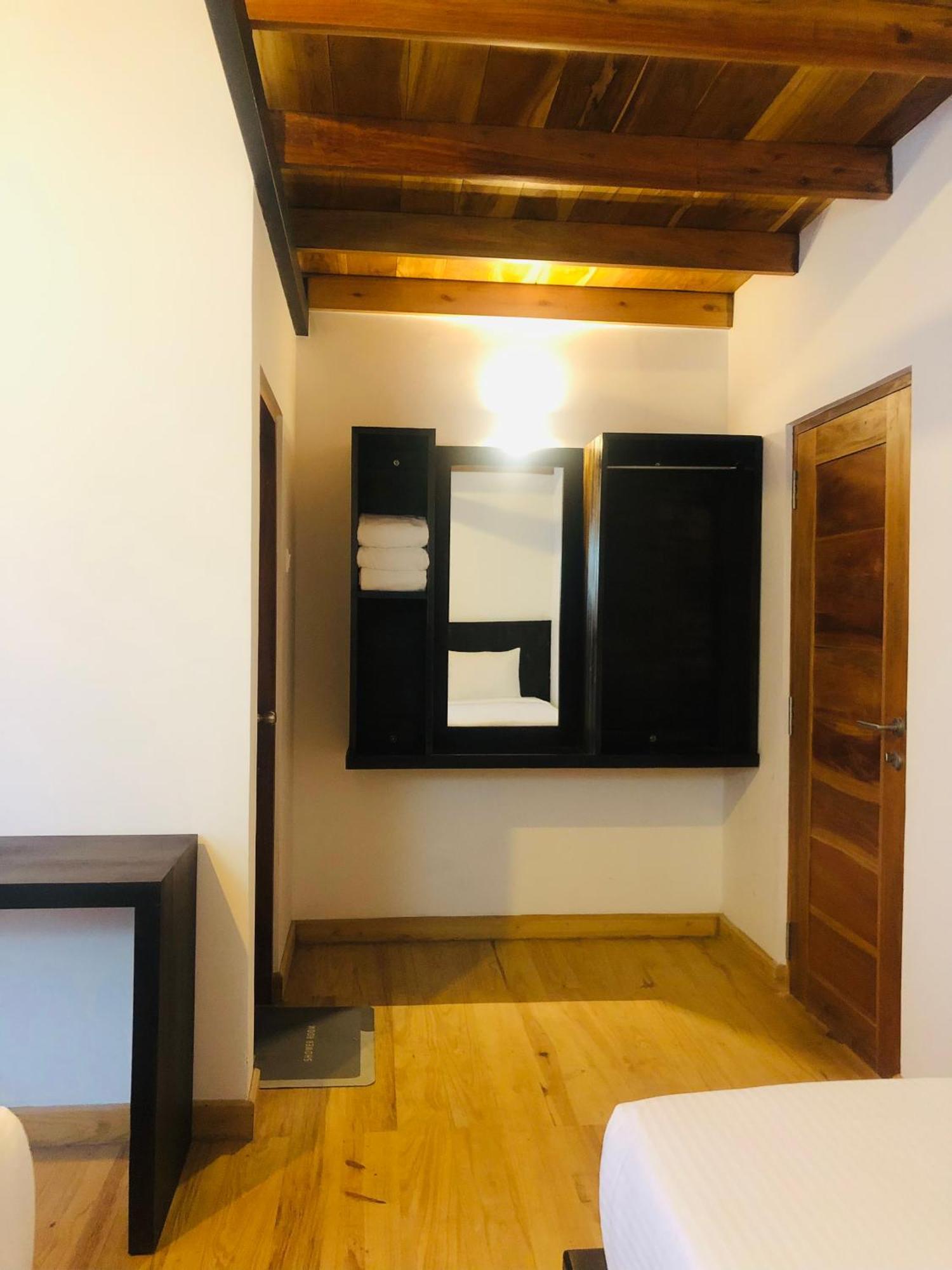 R21 Nuwara Eliya Hotel Luaran gambar